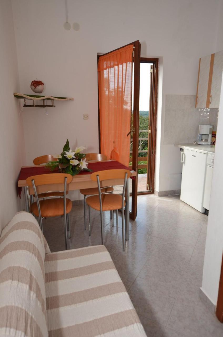 Apartments Josip Pavicini Exterior foto